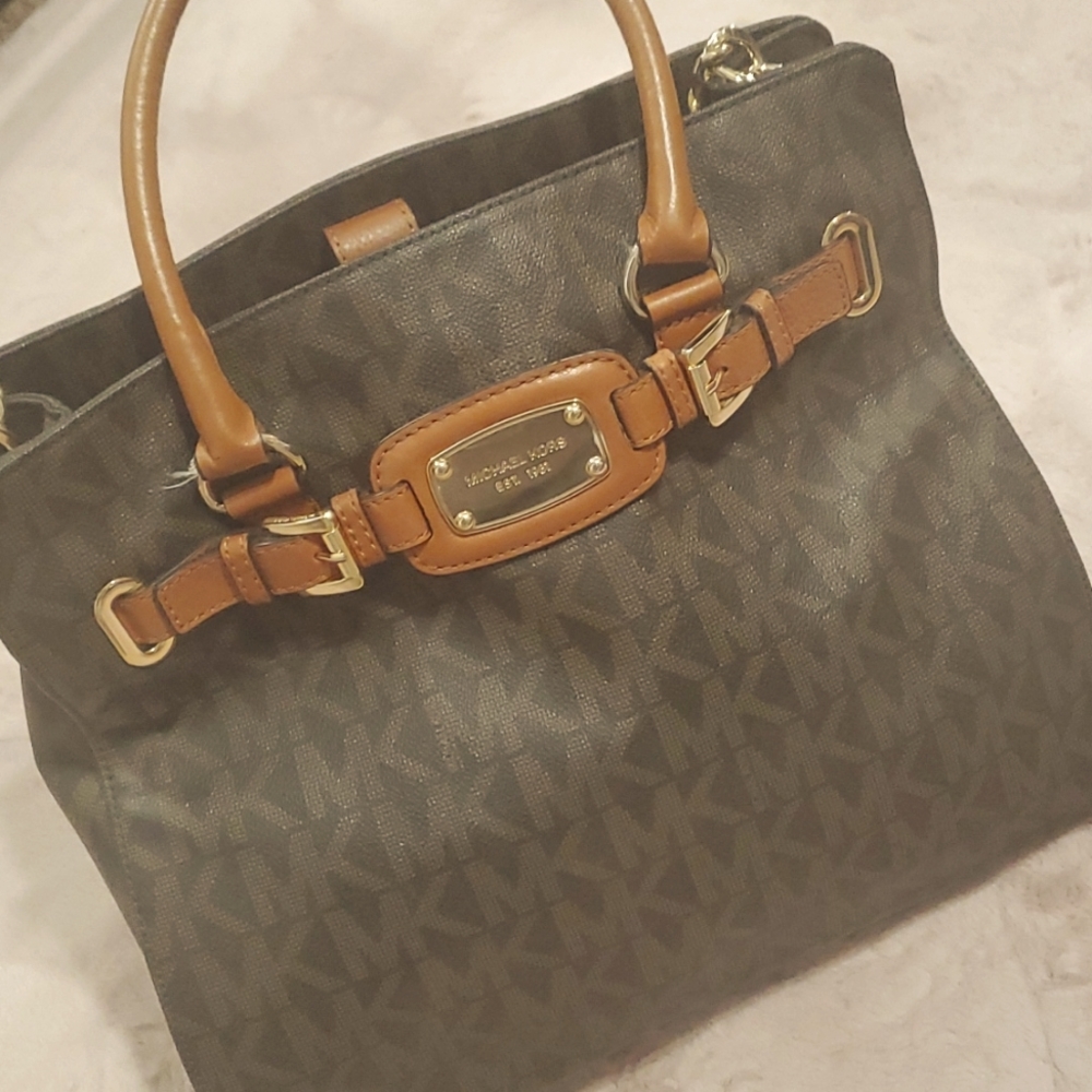 Michael Kors Tote